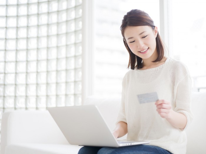 通販で胡蝶蘭を買う イメージ
